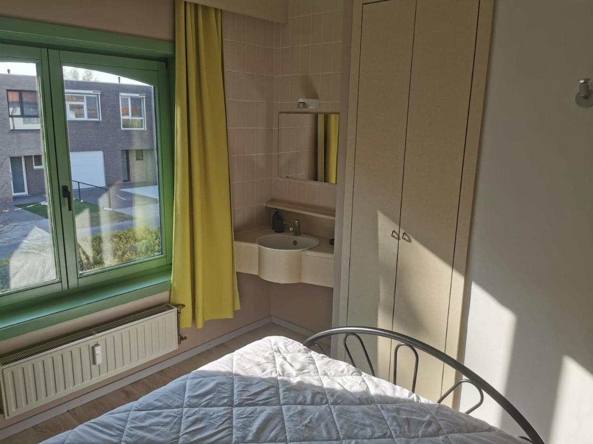 Westende Apartment *