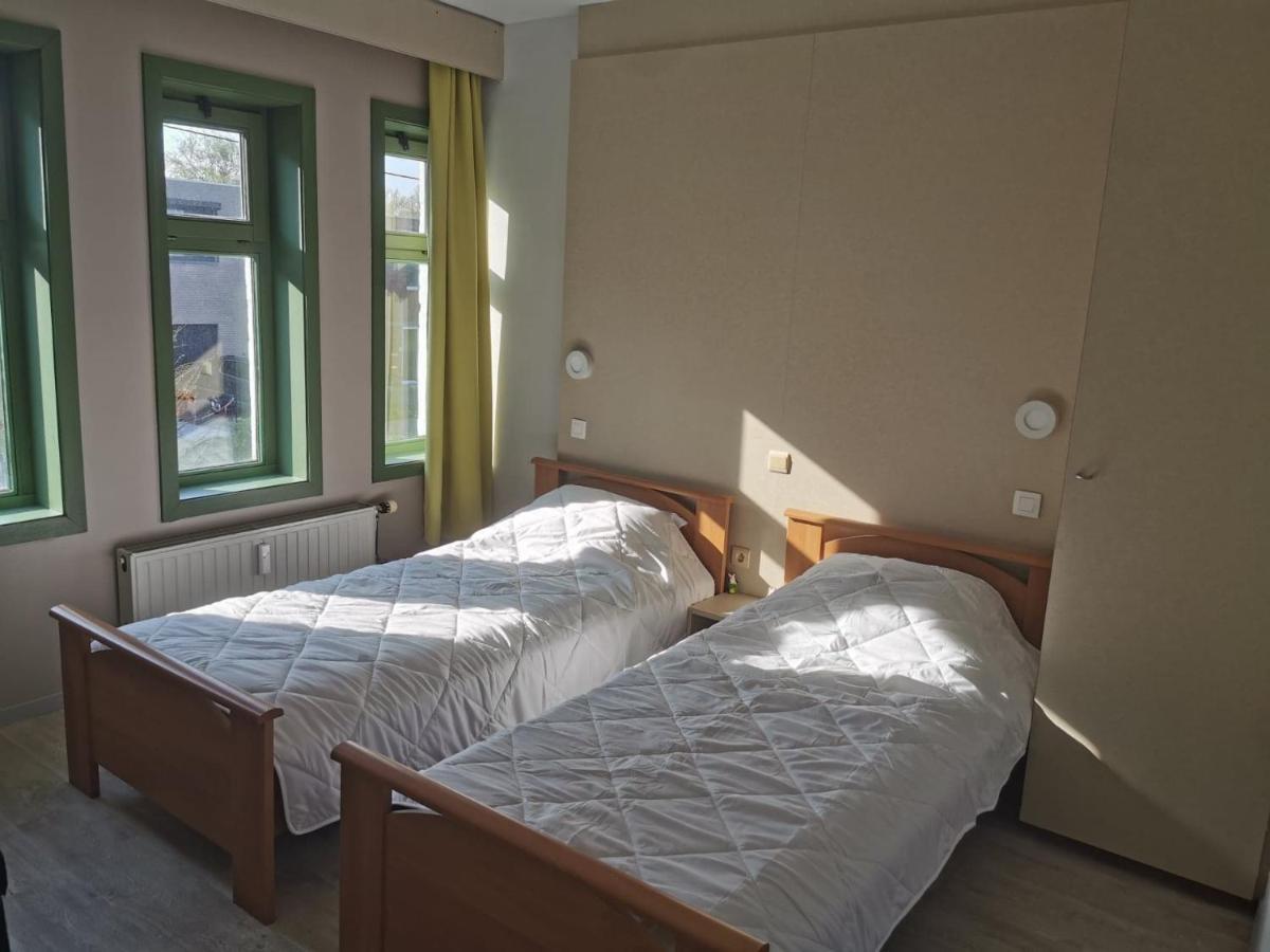 Westende Apartment *